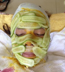 Holiday FL client with cucumber facial
